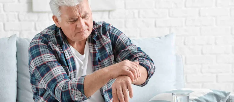 Ayurvedic Treatment for Parkinson’s in Bangalore – Ayurvedic Massage Therapy at Home